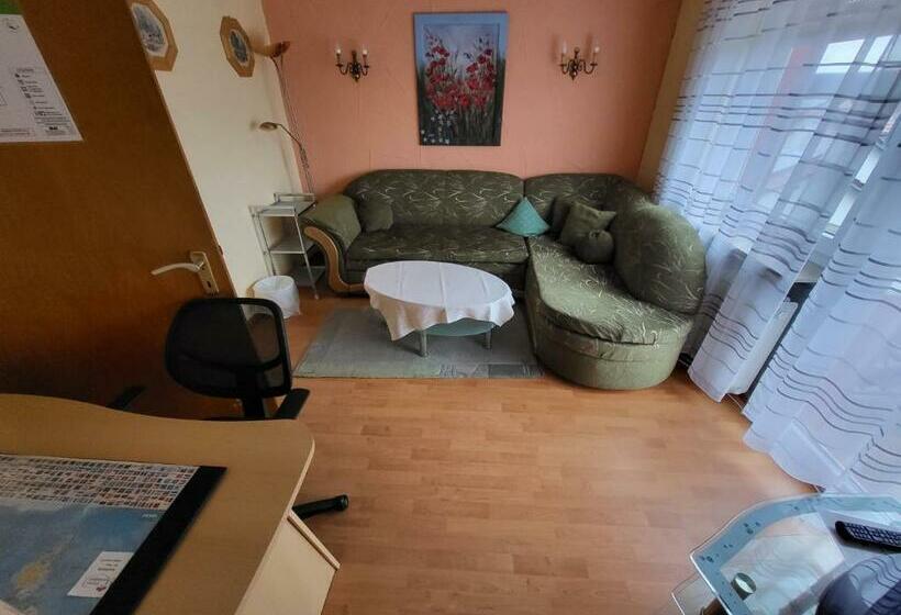 Aile Odası, Schönblick