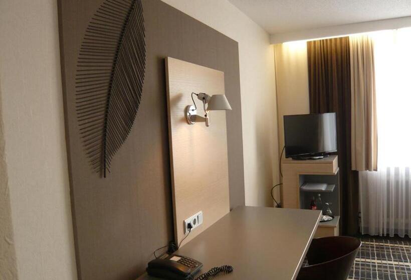 Ekonomiskt Enkelrum, Scholz