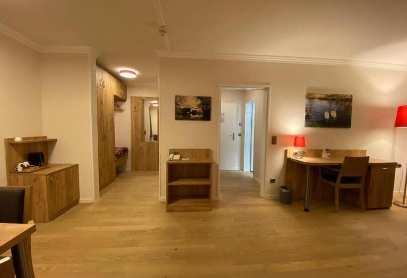 סוויטת קומפורט, Sonnenhügel