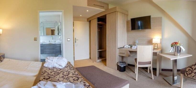 اتاق راحتی, Walpurgishof