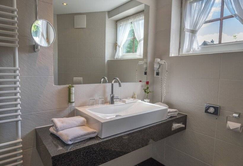 اتاق خانوادگی, Walpurgishof