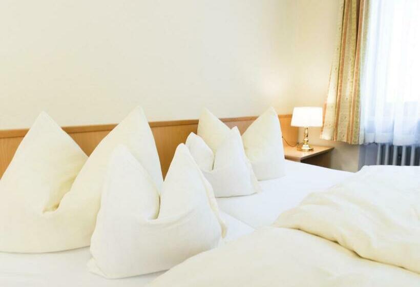 Номер Стандарт, Gasthaus Glaser