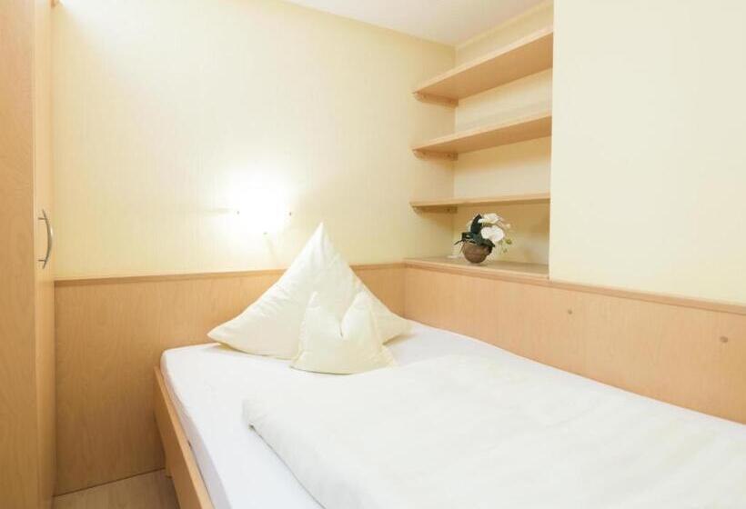 Апартаменты 2 Спальни, Gasthaus Glaser