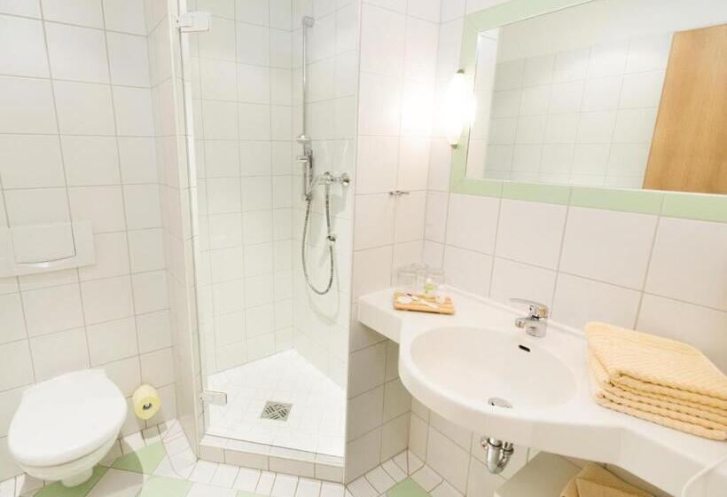 Апартаменты 2 Спальни, Gasthaus Glaser