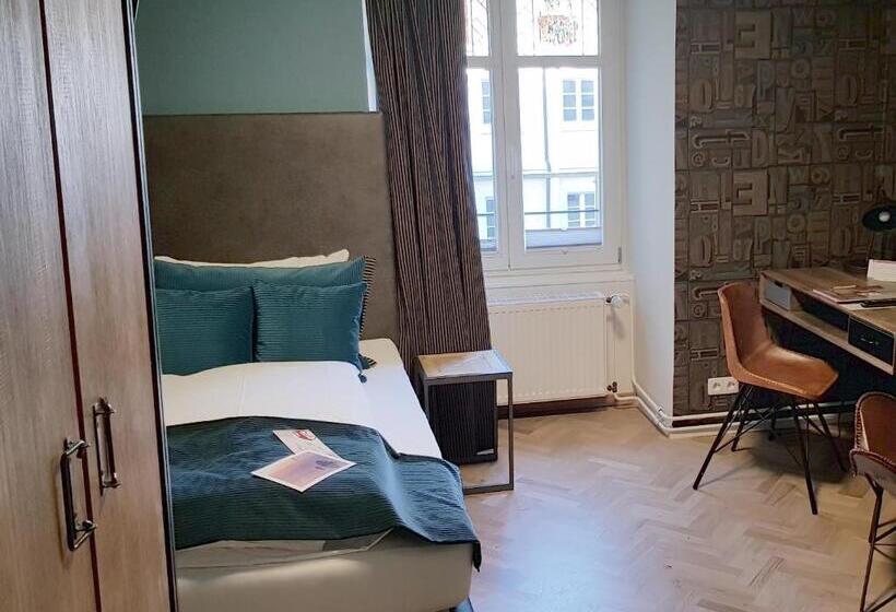 Номер Стандарт Индивидуальный, Romantik Hotel Barbarossa