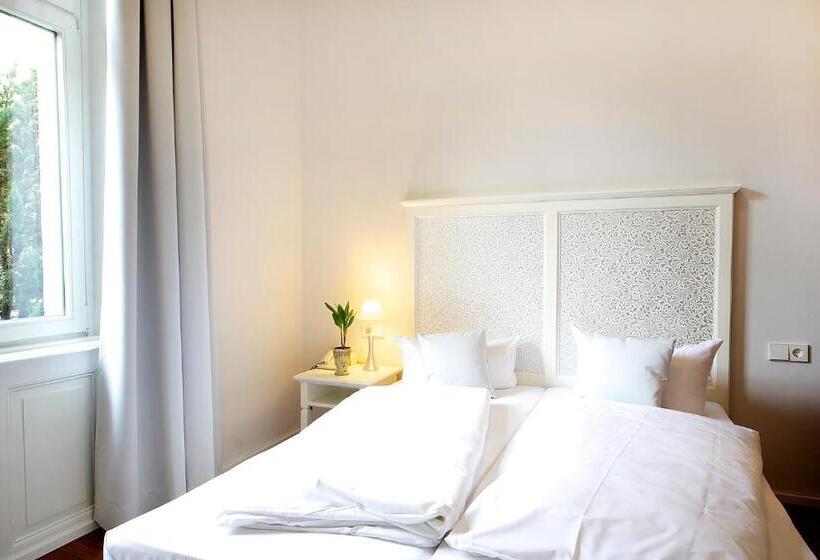 Номер Стандарт, Romantik Hotel Barbarossa