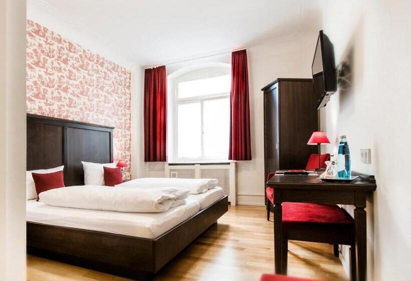 Номер Стандарт, Romantik Hotel Barbarossa