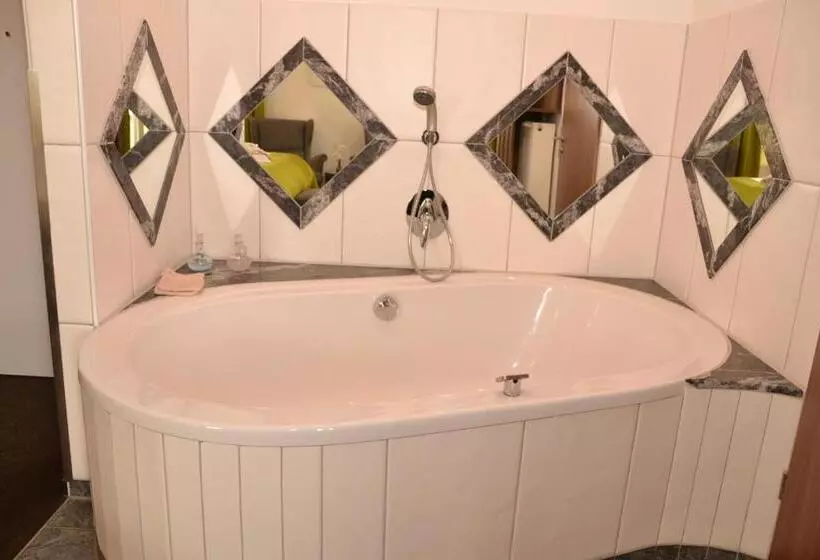 バルコニー付スイート, Vakantiehotel Der Brabander