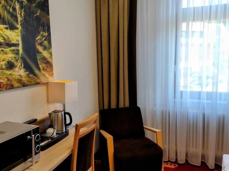 חדר סטנדרט יחיד, Wellness Hotel Garni Krone