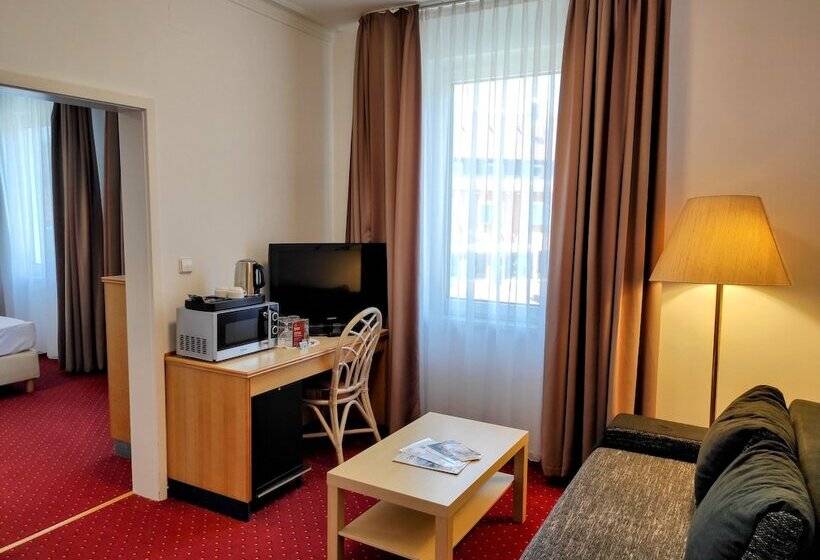 סוויטה, Wellness Hotel Garni Krone