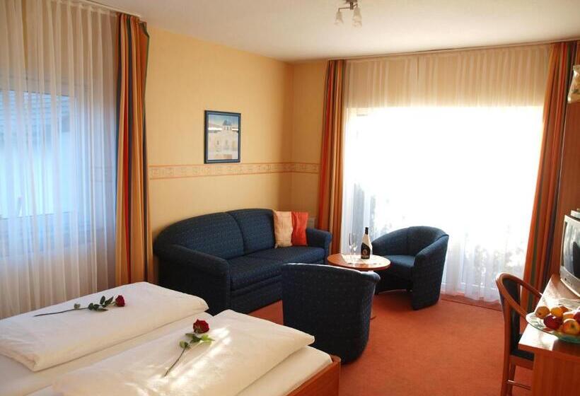 Апартаменты 2 Спальни, Altes Doktorhaus Hotel Garni