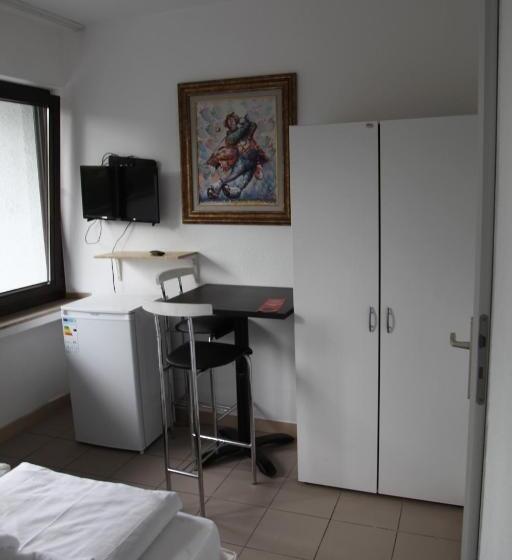 패밀리 룸, Landhaus Koln