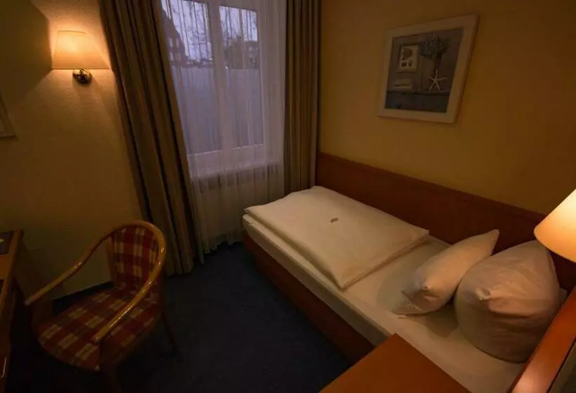 スタンダードシングルルーム, City Hotel Valois
