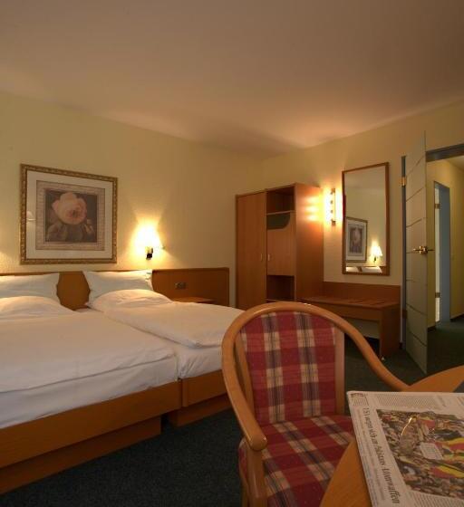 غرفة قياسية, City Hotel Valois