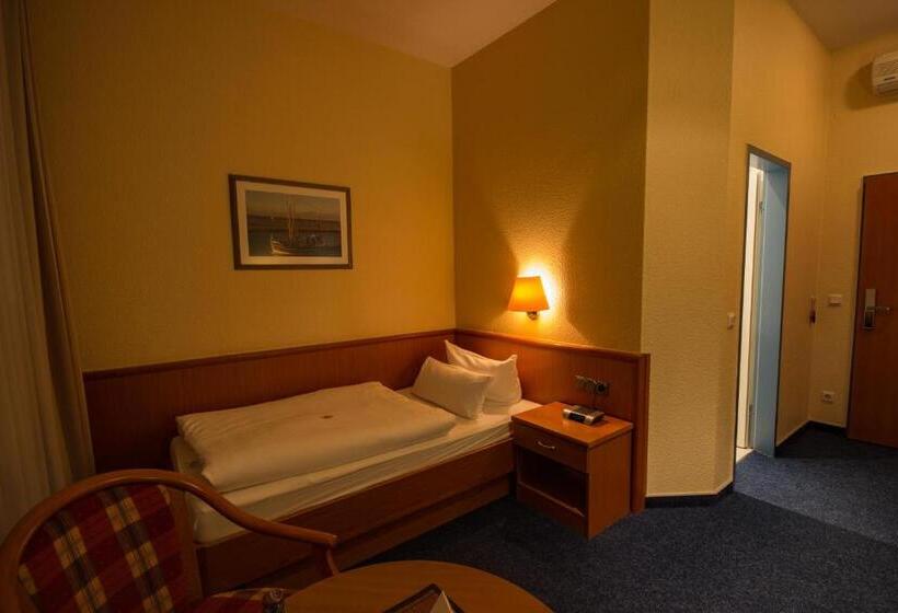 غرفة كومفورت فردية, City Hotel Valois