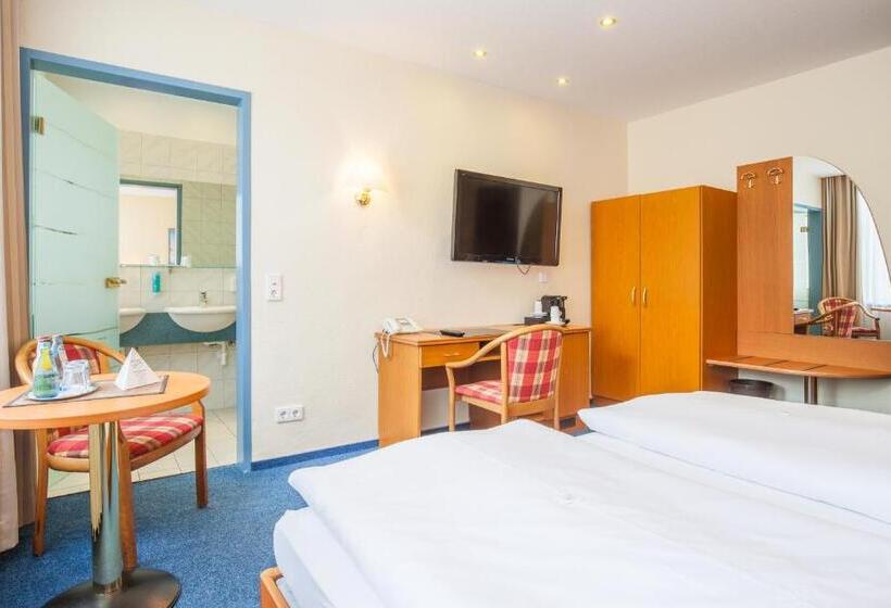 غرفة كومفورت, City Hotel Valois