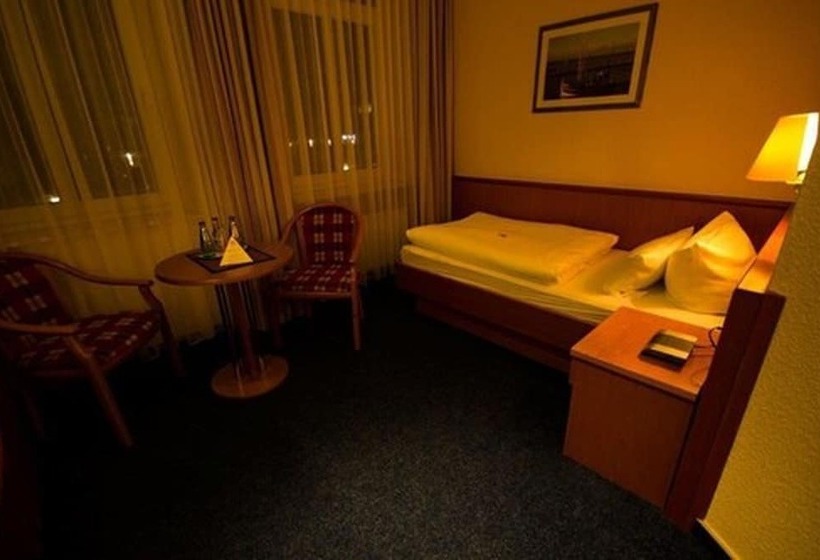 غرفة كومفورت فردية, City Hotel Valois