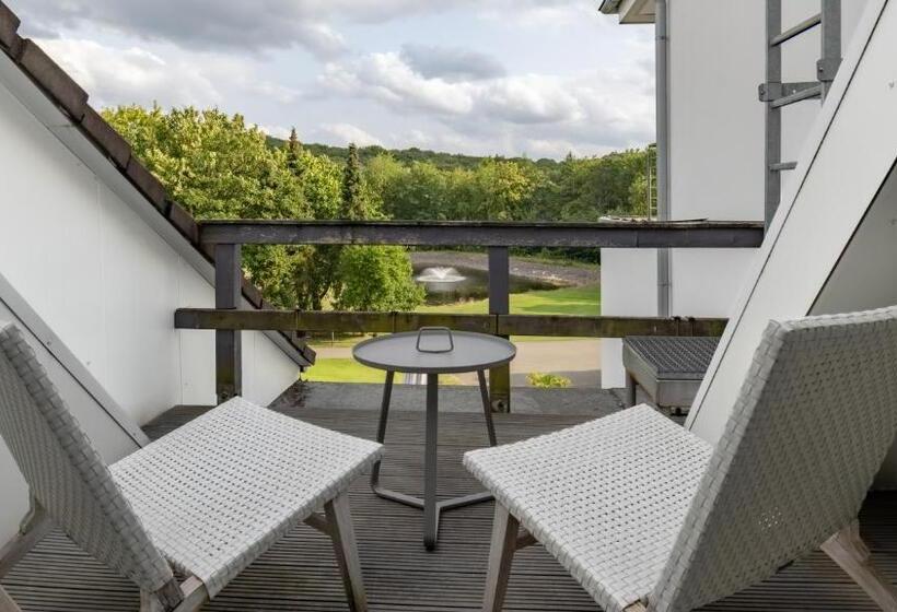 주니어 스위트, Das Vesper