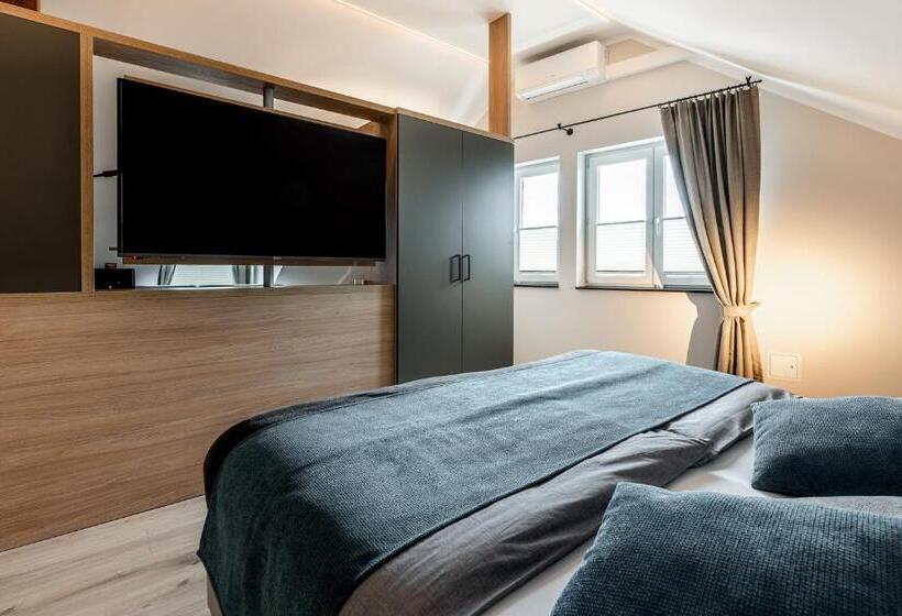 家庭间, Auszeit Neunkirchen Seelscheid