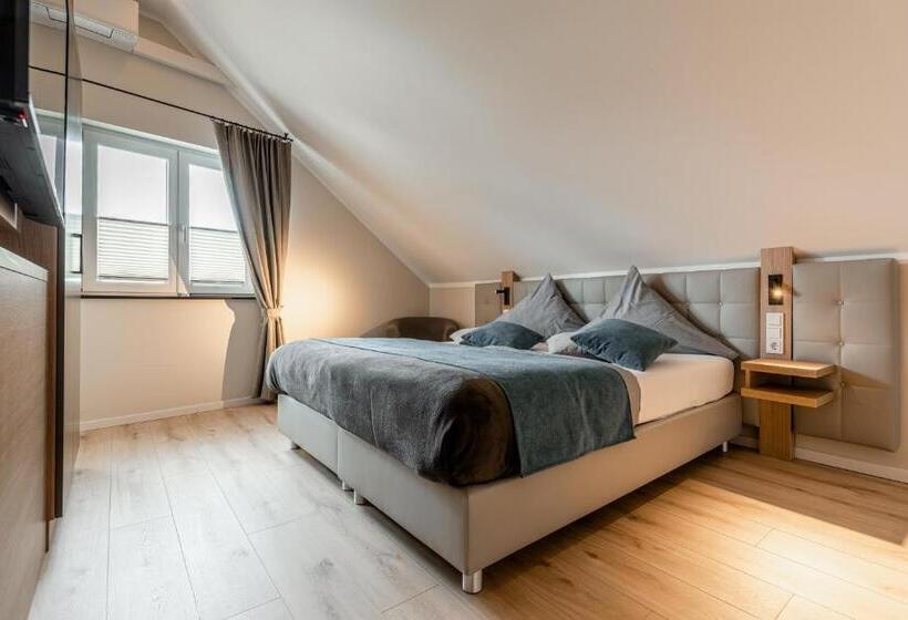 패밀리 룸, Auszeit Neunkirchen Seelscheid