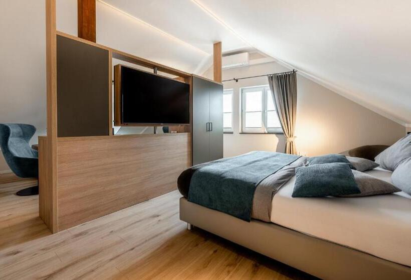 패밀리 룸, Auszeit Neunkirchen Seelscheid