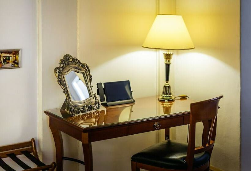 スタンダードルーム, Bohemian