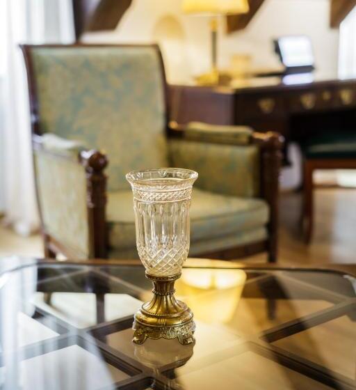 スーペリアールーム, Bohemian