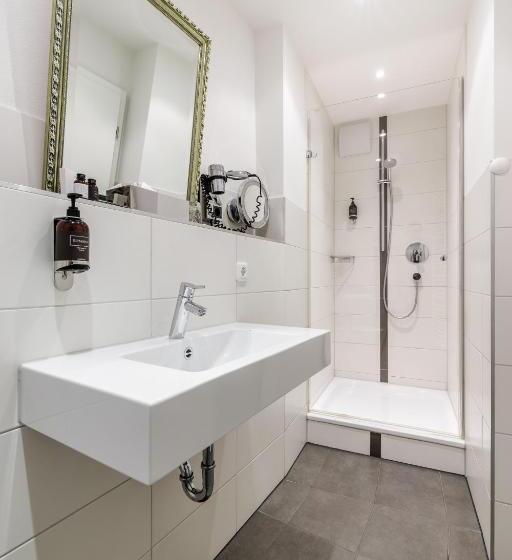 スタンダードシングルルーム, Bohemian