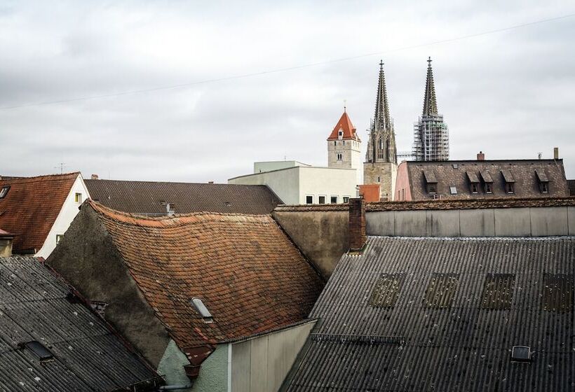 スタンダードルーム, Bohemian