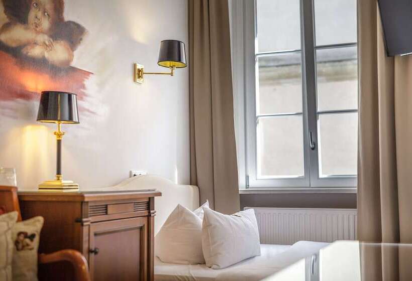 スタンダードシングルルーム, Bohemian