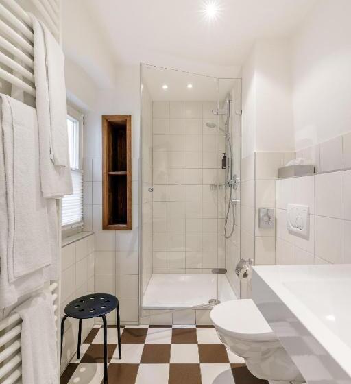 スタンダードルーム, Bohemian