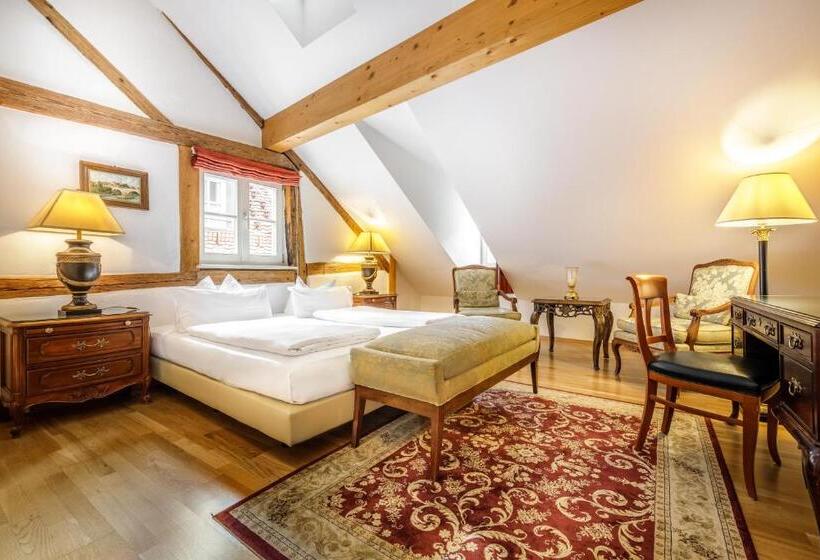 スーペリアールーム, Bohemian