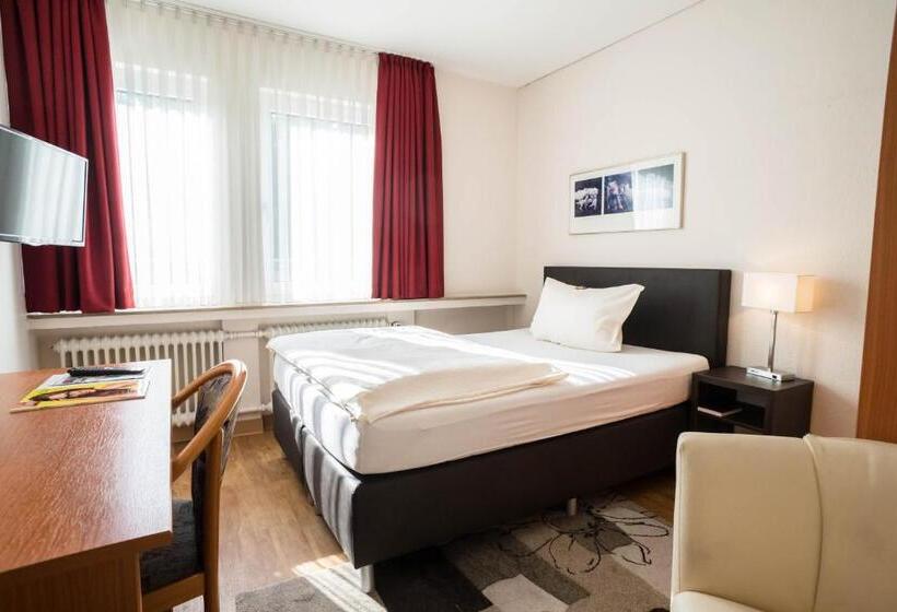 اتاق استاندارد یک نفره, Bürger