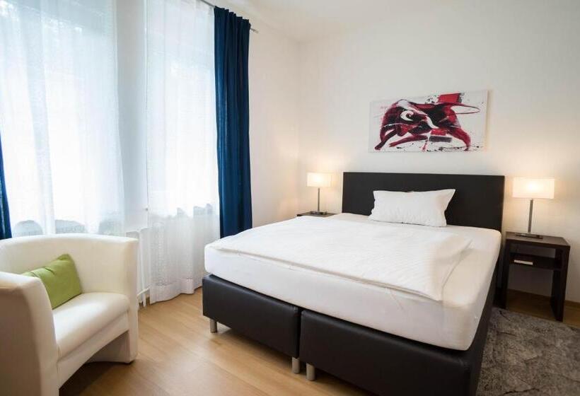 اتاق استاندارد یک نفره, Bürger