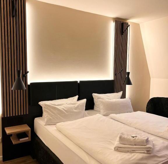 غرفة قياسية, City Hotel Valois