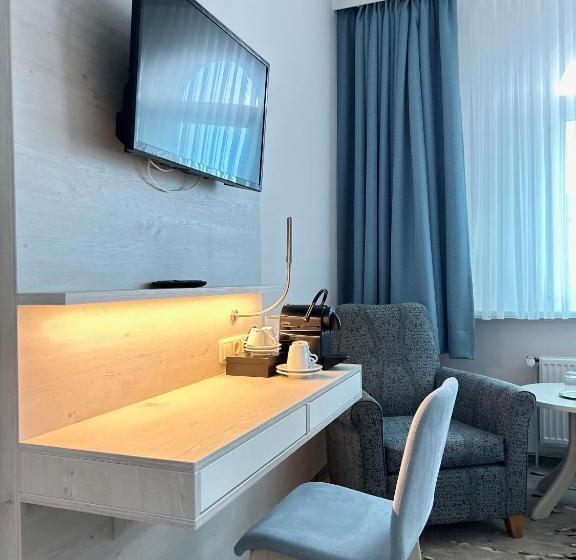 Номер Комфорт, City Hotel Valois