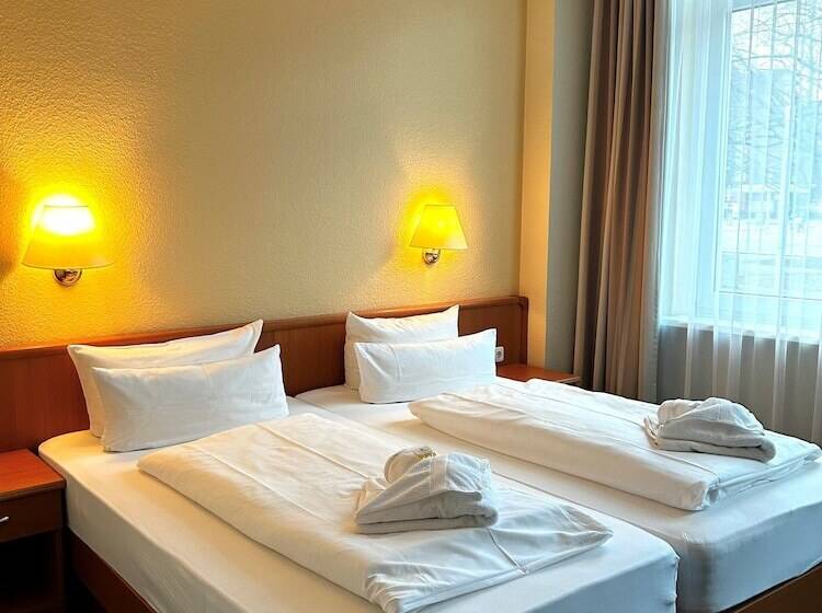 غرفة كومفورت, City Hotel Valois