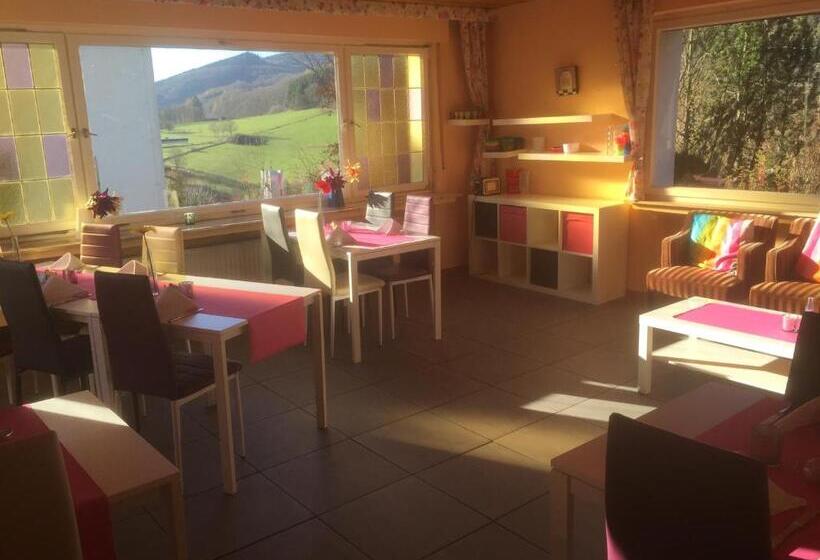 家庭间, Familie Hotel Kameleon