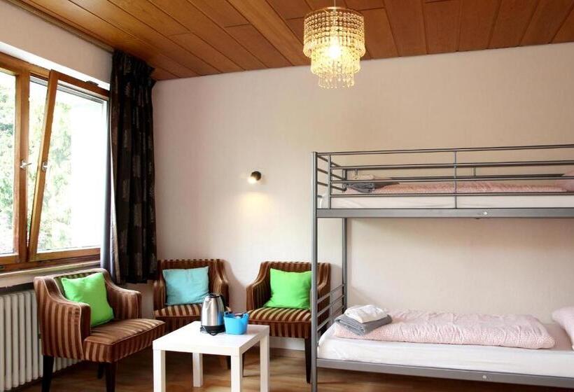 四人标准间, Familie Hotel Kameleon