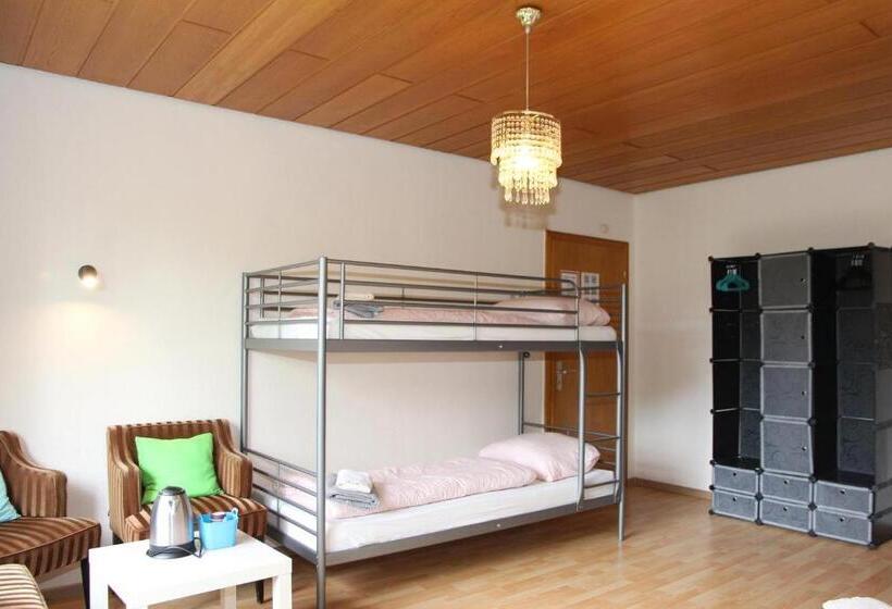 四人标准间, Familie Hotel Kameleon