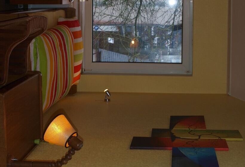 标准单人间, Familie Hotel Kameleon