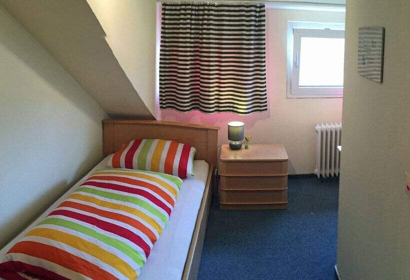 标准单人间, Familie Hotel Kameleon