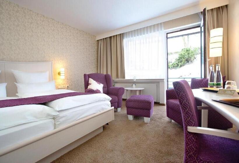 带阳台的高级房间, Garni Fürst Von Waldeck