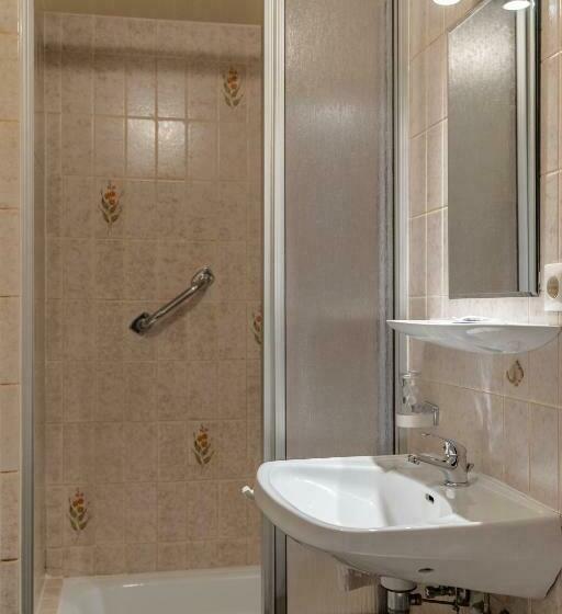 スタンダードシングルルーム, Garni Jägerhof