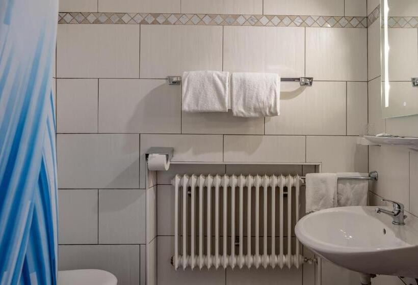 スタンダードルーム, Garni Jägerhof