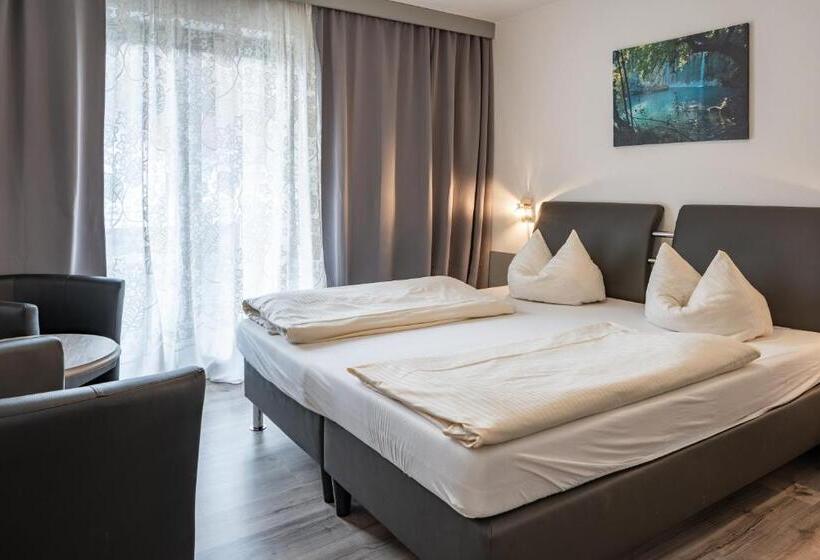 スタンダードルーム, Garni Jägerhof