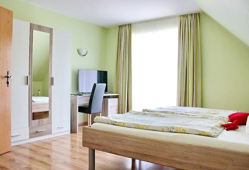 컴포트 룸, Gasthaus Schadde