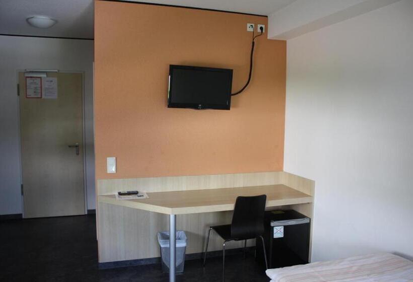 غرفة قياسية فردية, Grand Tour