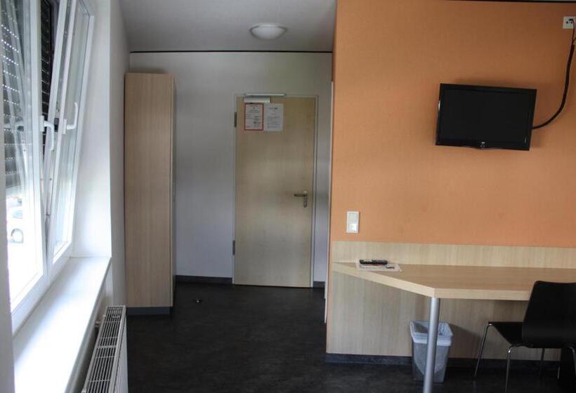 غرفة قياسية فردية, Grand Tour