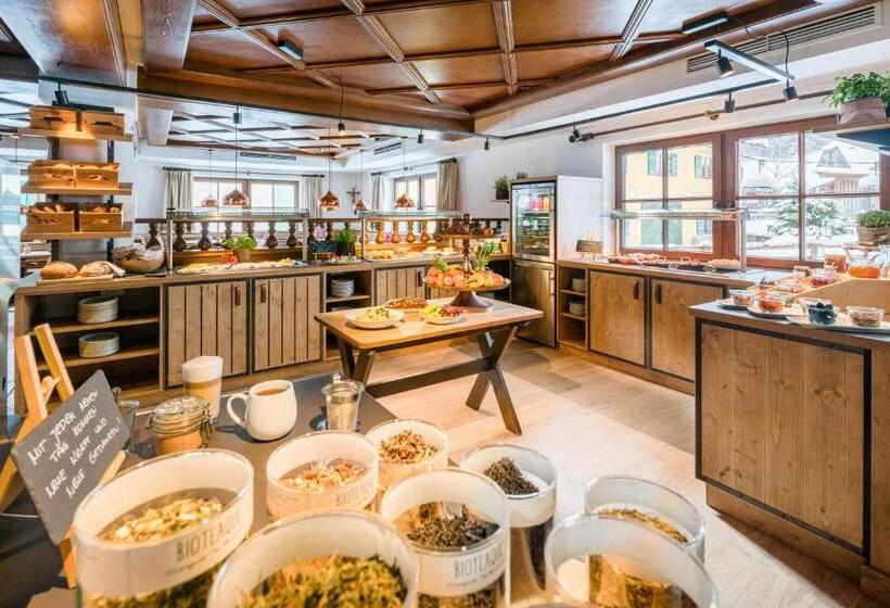 패밀리 룸, Hörterer Der Hammerwirt